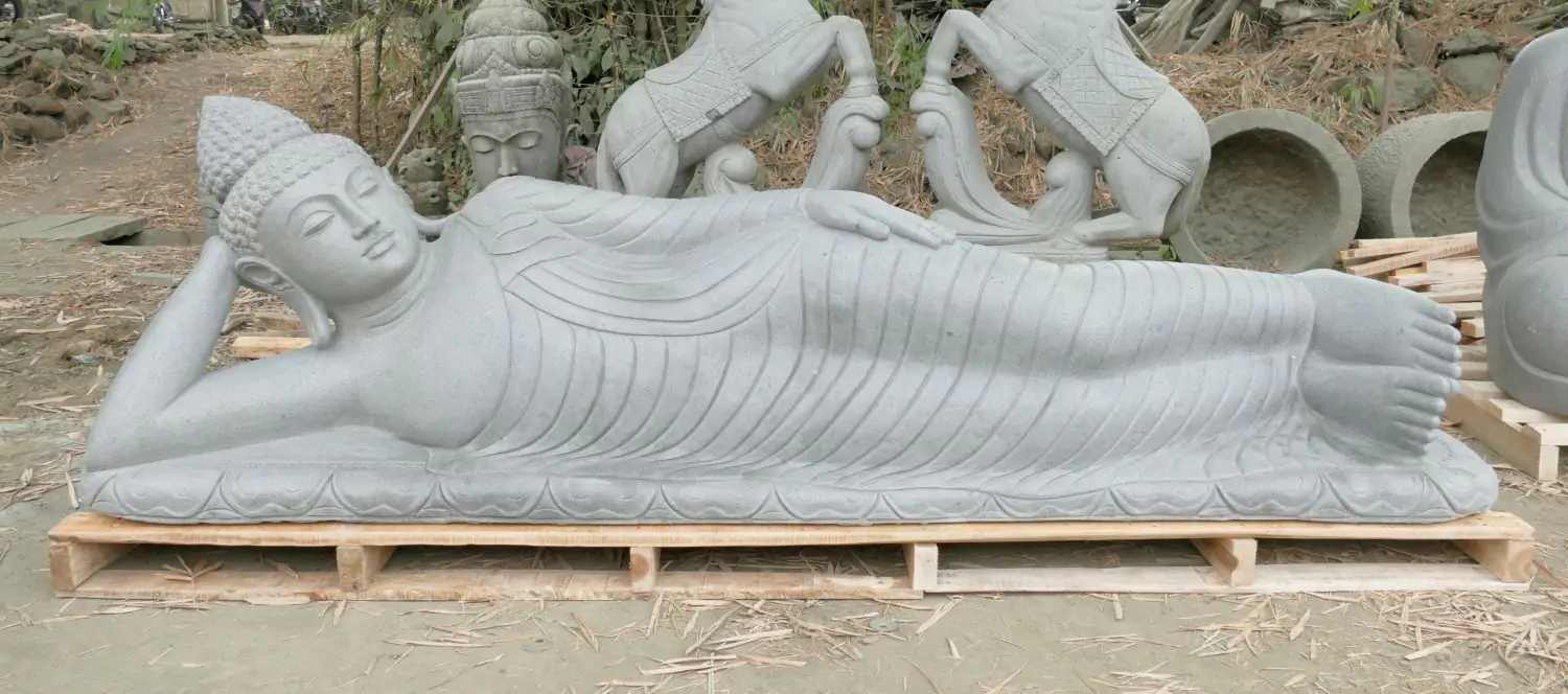  Product image 1 of the product “Lying Buddha, 310cm wide, made from riverstone ”